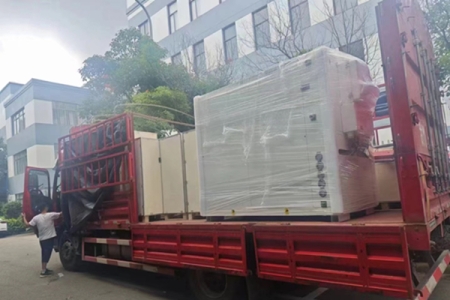 使用反應(yīng)釜高低溫一體機時要注意這些環(huán)境因素！